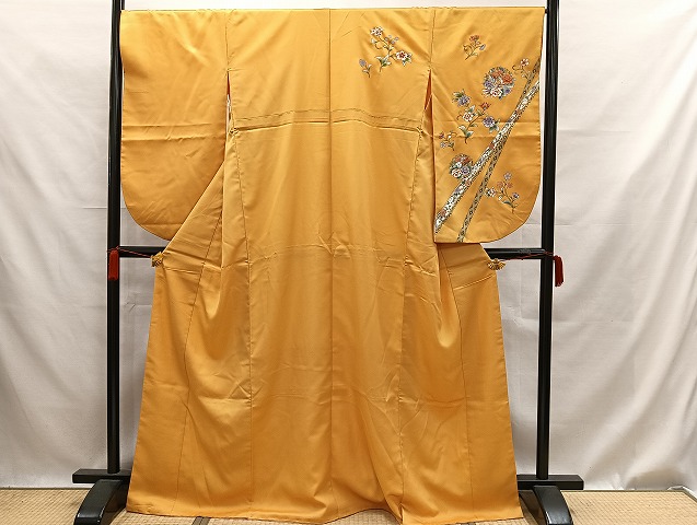 楽天市場】平和屋着物○小振袖 二尺袖 舞花文 黒地 洗える着物