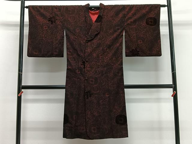 長閑やかさ屋御召しもの∞道行厚地の外套 輪奈天鵞絨 被子植物文 黒地 ロング丈 正絹 珠玉 CABD4698ua