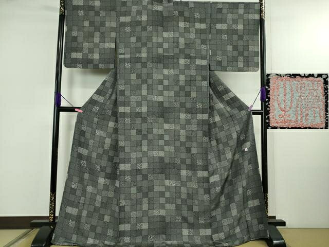平和屋本店●極上　江戸小紋　横谷楠生　寄せ小紋柄　黒地　ロング丈　逸品　DZAB4974kh6｜平和屋