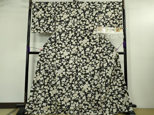 長閑やかさ屋中央局●御前上等 石川県任ずる無形文化財 牛首紬 白山細工所 手織り 花唐草文 黒地 証紙付き添い人 珠玉 DZAB4991kh6