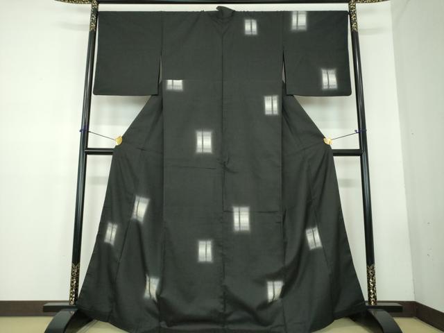 長閑やかさ屋御召しもの●十日町 高家ハマグリ謹製 櫛引織 短い訪問着 黒地 正絹 珠玉 DABD1832ps
