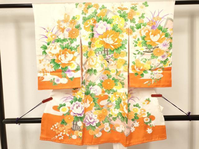 平和屋着物[]お宮参り　女の子　祝着　産着　初着　のしめ　駒刺繍　陶器牡丹花文　金彩　逸品　DAAY3427ma｜平和屋
