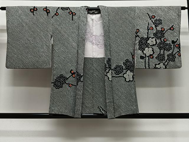 平和屋着物&infin;羽織　総絞り　枝梅紋　黒地　正絹　逸品　CABE5115ua｜平和屋
