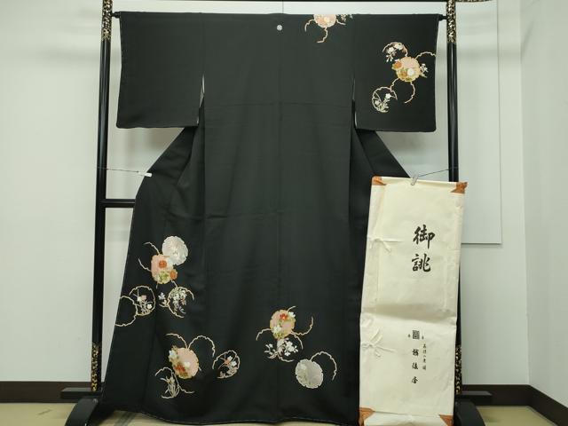 平和屋本店■極上 銀座 越後屋 訪問着 刺繍 雪輪草花文 黒地 金彩 伊と幸 反端・たとう紙付き 逸品 CZAA2213s5