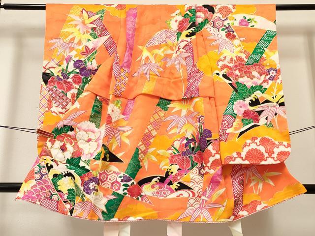 平和屋着物[]七五三　女の子　３歳　祝着　三つ身　襦袢付き　駒刺繍　立波花文　金彩　洗える着物　DABA3653ma｜平和屋