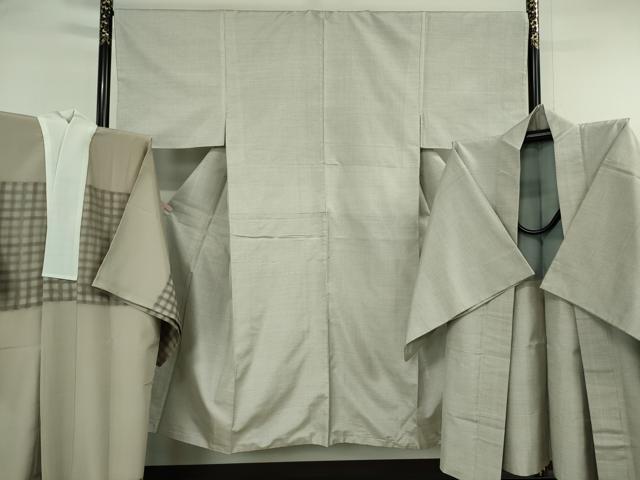 長閑やかさ屋中央局●御前上等 成人男性 発祥地大島紬 白大島 合奏団 長羽織・長襦袢(袷)書き割り 100亀甲 総端っこ 珠玉 DZAB6781kh6