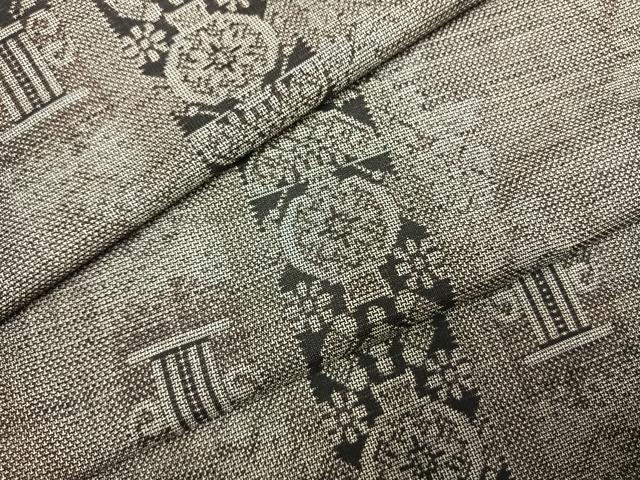 平和屋着物●本場大島紬 カタス9マルキ 吉祥花文 正絹 逸品 AABI1208fy|平和屋