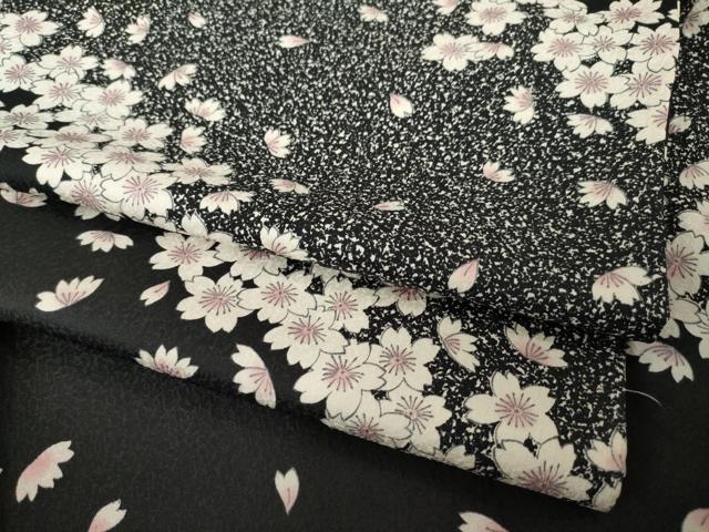 平和屋着物●上質な小紋　舞桜　黒地　正絹　逸品　AABF9613ck｜平和屋