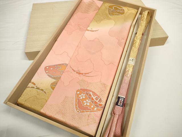 平和屋着物●和装小物 帯締め・帯揚げセット 貝合わせ花文 金銀彩 手組紐 金糸 逸品 未使用 DABD7645zzz
