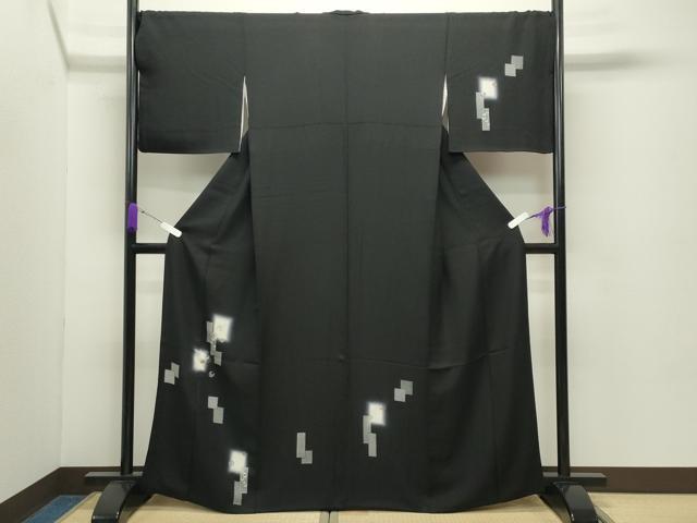 長閑やかさ屋御召しもの●短い訪問着 刺しゅう 色紙重ね蔦の葉文 暈し染め 黒地 銀彩 さが美取りまわし 正絹 珠玉 CABD8962gh