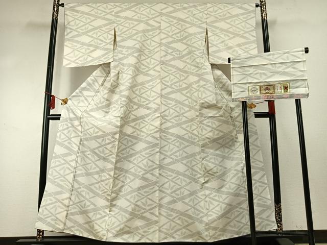 平和屋着物●本場大島紬　白大島　笹竹文　証紙付き　正絹　逸品　AABE5783fy｜平和屋