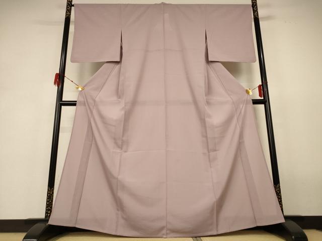 長閑やかさ屋御召しもの＊夏物 万物の霊長国宝・羽田登喜男取り締まる 色無地 絽 灰桜色 さんび謹製 洗える御召しもの AABH6536jd