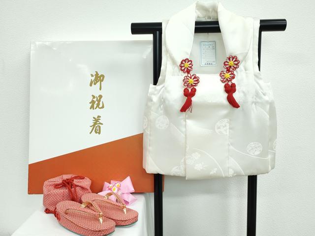 平和屋本店[]極上　七五三　女の子　3歳　被布・草履・巾着・髪飾りセット　４点セット　花毬地紋　逸品　新品　CZAA4721s6｜平和屋