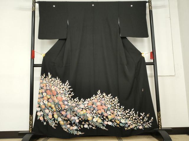 長閑やかさ屋御召しもの●晴れ晴れしい黒留袖 友禅 絵描き物 翠晶 花鳥文 正絹 珠玉 AABE8608cs