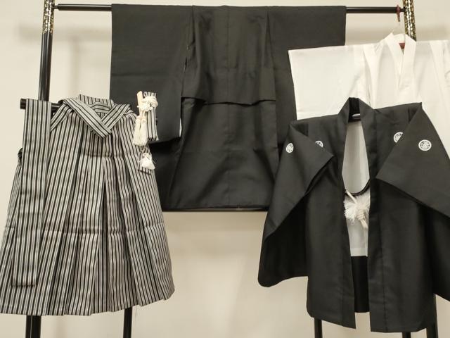 長閑やかさ屋御召しもの[]七五三 御坊っちゃん 黒紋付・羽織・長襦袢(単衣)・行灯袴・小物仕掛ける 洗える御召しもの DAAY3240ma