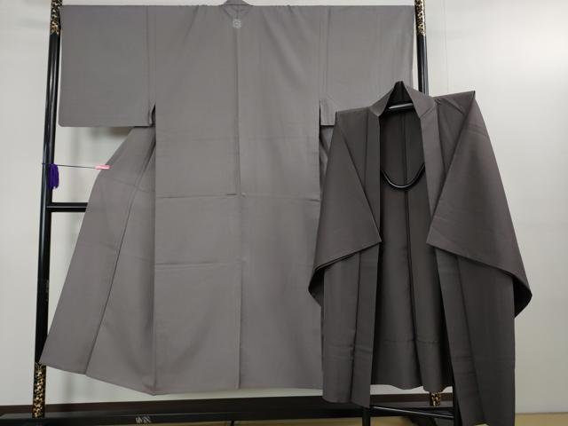 長閑やかさ屋中央局▽より良い 成人男性 色紋付 御召しもの 単衣 合奏団 長羽織 御召しもの:薄墨色×羽織:藍墨赤銅色 珠玉 DZAB3478kh6