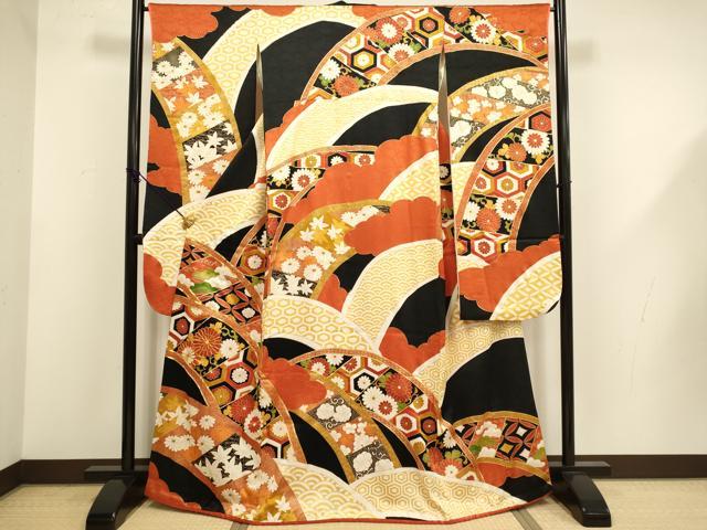 平和屋本店●豪華振袖 駒刺繍 吉祥花文 黒地 金彩 正絹 逸品 DABG3524du|平和屋