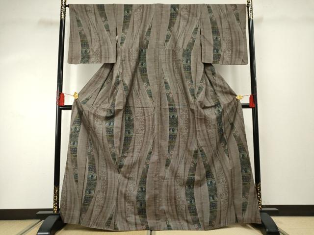 平和屋着物●本場大島紬　泥染め　カタス9マルキ　花唐草文　正絹　逸品　AABF4272cs｜平和屋