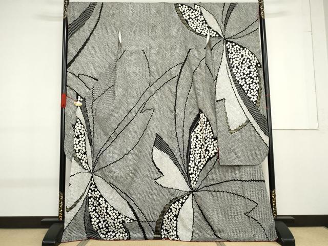 平和屋着物●豪華振袖 総絞り 舞花文 黒地 金彩 京都きもの友禅扱い ロング丈 正絹 逸品 AABF9060cs|平和屋