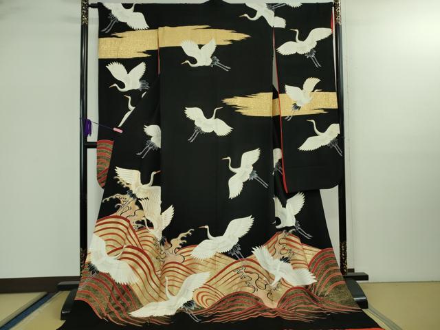 平和屋本店●極上　お引きずり・お引き摺り・引き振袖　和装　結婚式　舞妓　芸妓　芸者　駒刺繍　飛鶴文　黒地　金彩　逸品　DZAB2495kh6｜平和屋 162,500円