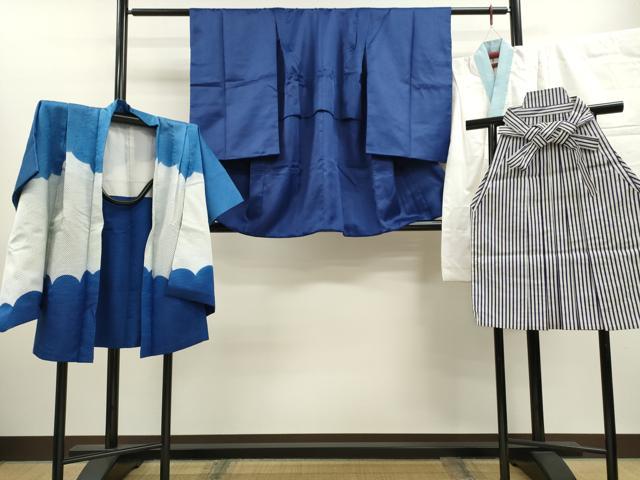 長閑やかさ屋御召しもの[]七五三 御坊っちゃん 祝着・羽織・長襦袢・袴仕掛ける 駒刺しゅう 扇子青海波 紺色 洗える御召しもの CAAZ7198ze