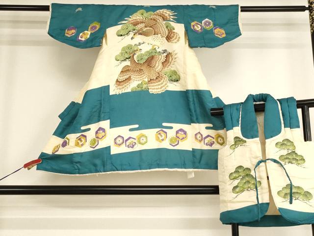 平和屋着物[]七五三　男の子　3歳　一つ身　祝着・被布セット　鷹　松　金彩　正絹　逸品　AABH2806ja｜平和屋