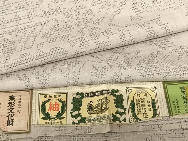 長閑やかさ屋お召しもの●結城紬 80亀甲 見晴らし花文 証紙付き添い人 正絹 珠玉 AABF5512fy レディースファッション-着物-和服