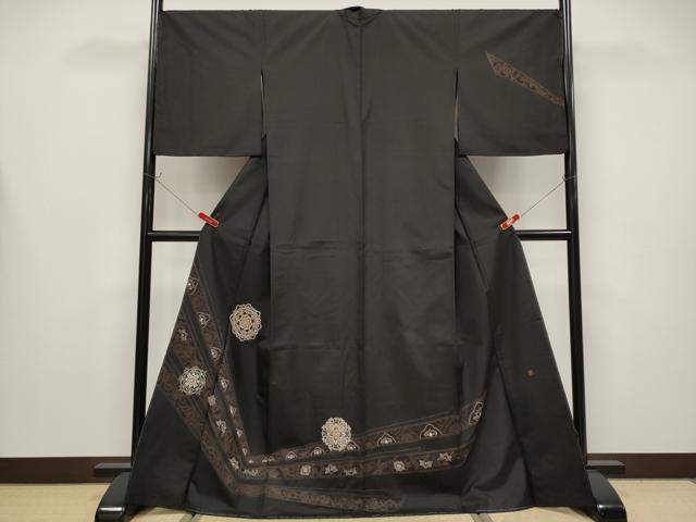 長閑やかさ屋御召しもの●飛び切り 中国三大刺しゅう 蘇州刺しゅう スワトウ相良刺しゅう 総刺しゅう 短い訪問着 発祥地染大島紬 翁雪宝 正倉院更紗唐草文 珠玉 未当て嵌める CYAA4342s6
