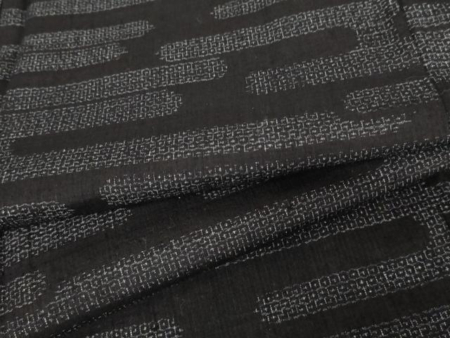 平和屋着物●本場結城紬　重要無形文化財　80亀甲　エ霞文　黒地　正絹　逸品　AABF9075cs｜平和屋