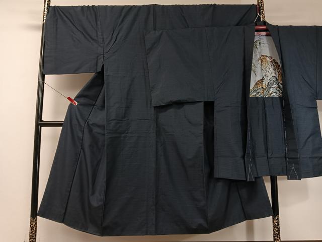 長閑やかさ屋御召しもの●成人男性 発祥地大島紬 合奏団 100亀甲 総端っこ キングサイズ 正絹 珠玉 CABD8021vp