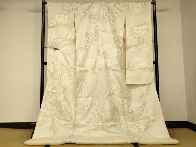平和屋本店●白打掛　白無垢　和装　婚礼　結婚式　花嫁　神社挙式　総刺繍　飛鶴松梅文　ラインストーン　逸品　AABJ2717fw｜平和屋