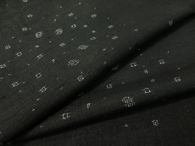 平和屋着物●結城紬　100亀甲　飛び亀甲柄　黒地　正絹　逸品　CABD8090vp｜平和屋