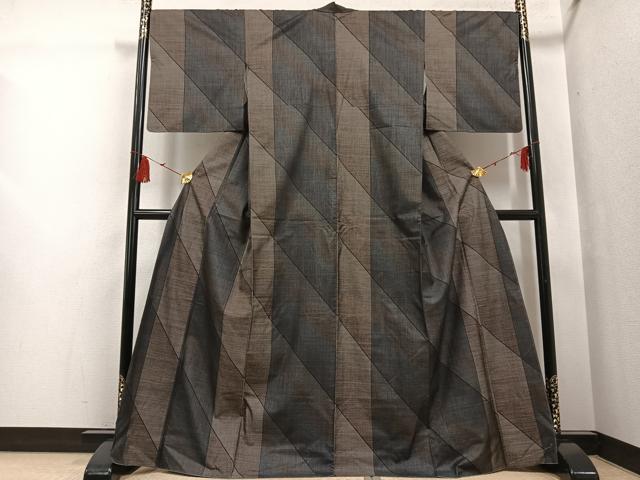 平和屋着物●本場大島紬　カタス7マルキ　間道　正絹　逸品　AABG6542ph｜平和屋