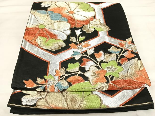 長閑やかさ屋御召しもの◎六通柄袋帯 亀甲花文 黒地 現ナマ糸 正絹 珠玉 AABI1147yx
