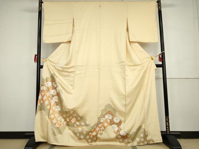 長閑やかさ屋御召しもの●晴れ晴れしい色留袖 駒刺しゅう 花唐草文 金糸 金彩 正絹 珠玉 AABH3630cs
