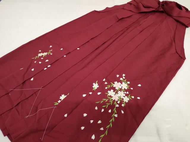 平和屋着物●女性 行灯袴 刺繍 桜 赤紅色治 金糸 洗える着物 未使用 AABH8905cs|平和屋