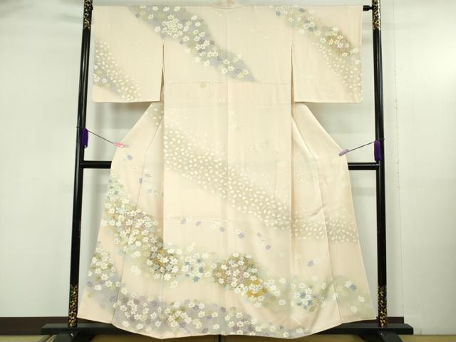 長閑やかさ屋御召しもの●飛び切り 短い訪問着 駒刺しゅう 舞花文 失せウイ灰梅色地 暈し染め 金彩 珠玉 DZAB5383kh6