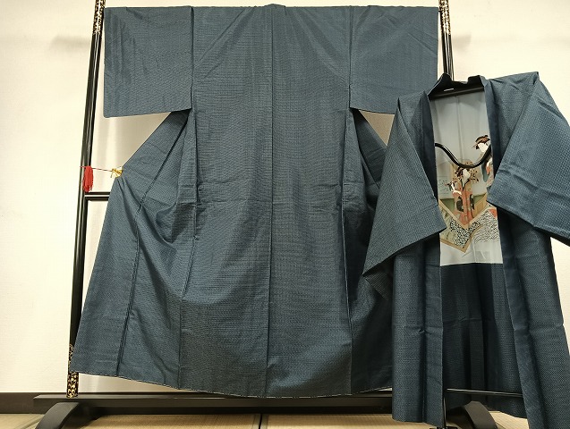 長閑やかさ屋お召しもの●成人男性 発祥地大島紬 合奏団 亀甲絣 正絹 珠玉 AABH0747fy