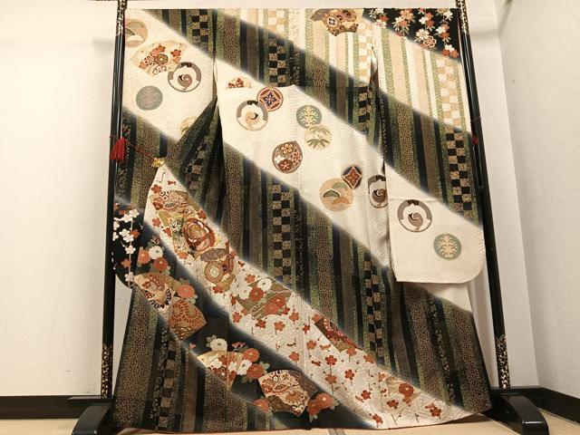 長閑やかさ屋御召しもの●英王族献上友禅絵描き 木下勝功 振袖 駒刺しゅう 西洋紙花蝶烏合の衆鶴吉祥文 暈し染め 金彩 正絹 珠玉 AABH5242ph