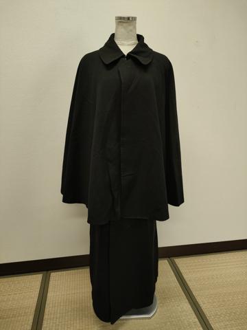 長閑やかさ屋御召しもの＃成人男性 トンビ厚地の外套 インバネス厚地の外套 和装厚地の外套 黒地 交織 CABE5479インチ