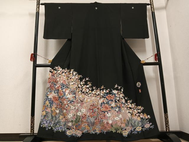 長閑やかさ屋御召しもの●晴れ晴れしい黒留袖 友禅 絵描き物 花鳥文 正絹 珠玉 AABG7541ph