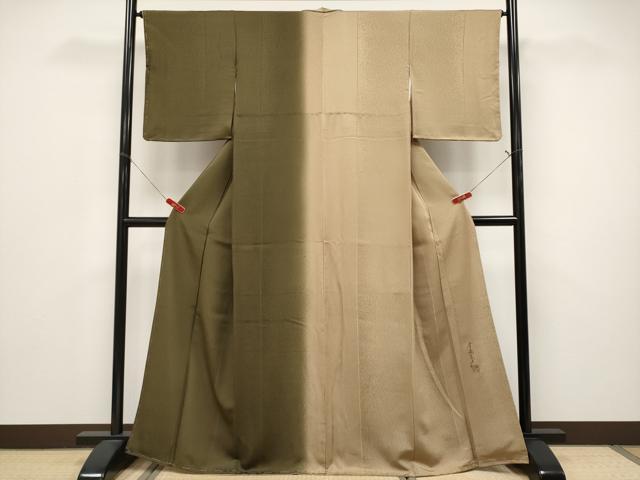 長閑やかさ屋御召しもの●飛び切り 染めつける絵描き 斉藤三才 短い訪問着 抜け道 暈し染め 海松色×榛色 珠玉 未当て嵌める CYAA5007s6