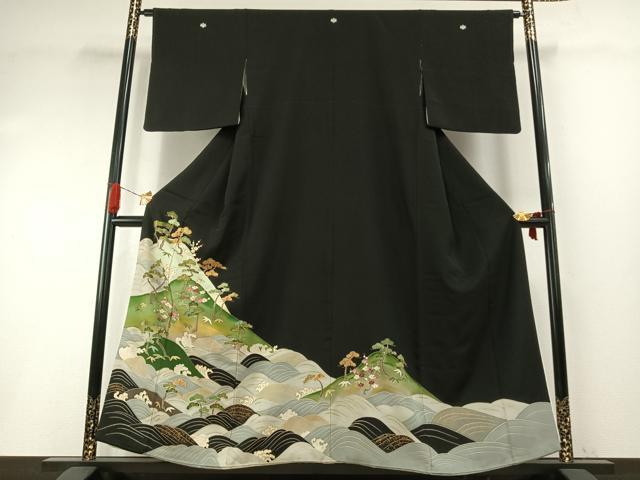 長閑やかさ屋御召しもの●染刺芸術 大羊居 日本の首都友禅 黒留袖 刺しゅう 松竹梅 暈し染め 現ナマ糸 金彩 伊勢丹取りまわし 正絹 珠玉 AABH4679fy