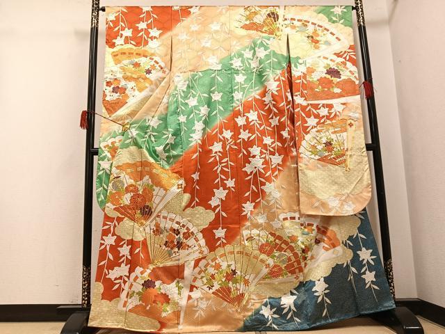 長閑やかさ屋御召しもの●晴れ晴れしい振袖 駒刺しゅう 檜扇花文 金彩 正絹 珠玉 AABH6829ph