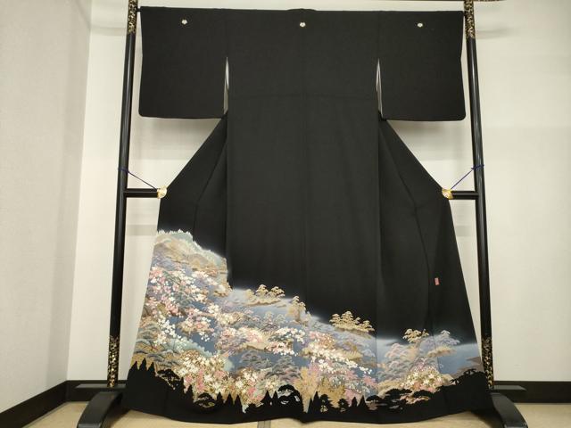 長閑やかさ屋御召しもの●本加賀友禅絵描き 村下信幸 黒留袖 見晴らし文 暈し染め 正絹 珠玉 AABI4458ck