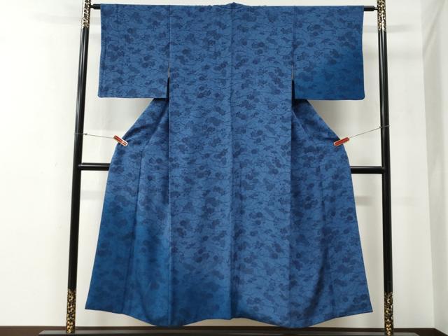 長閑やかさ屋御召しもの●短い訪問着 藍 型染め 芝生菊文 暈し染め 正絹 珠玉 CABG0841yc
