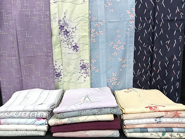 長閑やかさ屋御召しもの■夏物 小紋 絽 紗 洗える御召しもの まとめて20点 蝶 花ショウブ 花柄 暈し染め 銀彩 着付ける能力のある八十万 mmm1177