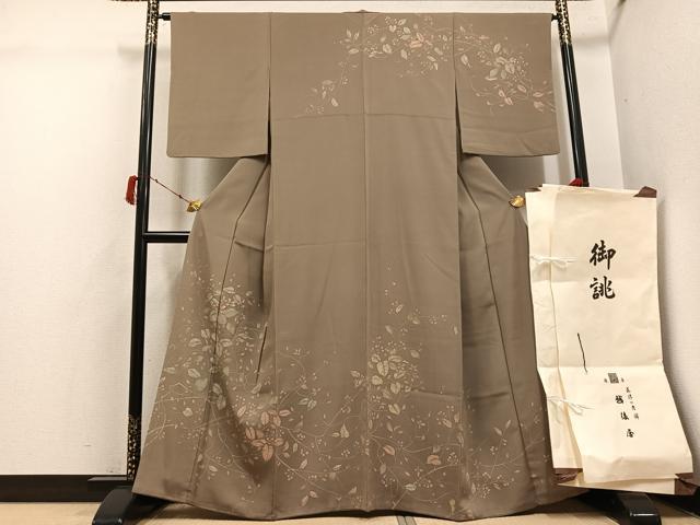 平和屋着物●訪問着　刺繍　ろうけつ染　草花文　銀座越後屋扱い　たとう紙付き　正絹　逸品　AABI6270ph｜平和屋