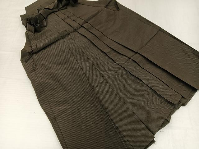 長閑やかさ屋御召しもの●成人男性 乗馬者袴 縞 正絹 珠玉 AABI4952ph