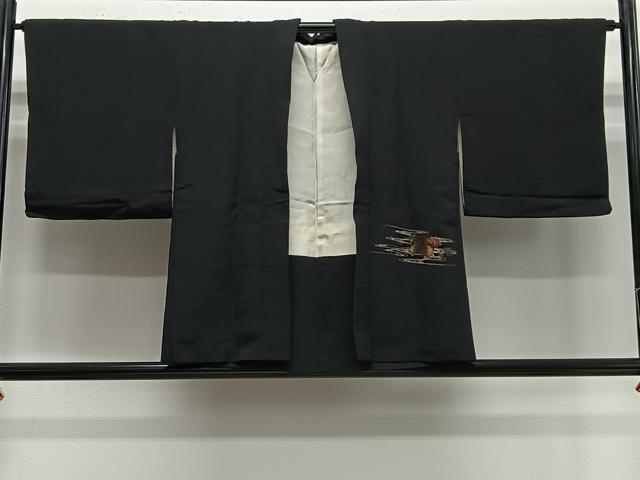 長閑やかさ屋御召しもの＃羽織 寿光織 水流吉祥文 黒地 現ナマ糸 正絹 珠玉 CABE5071ua